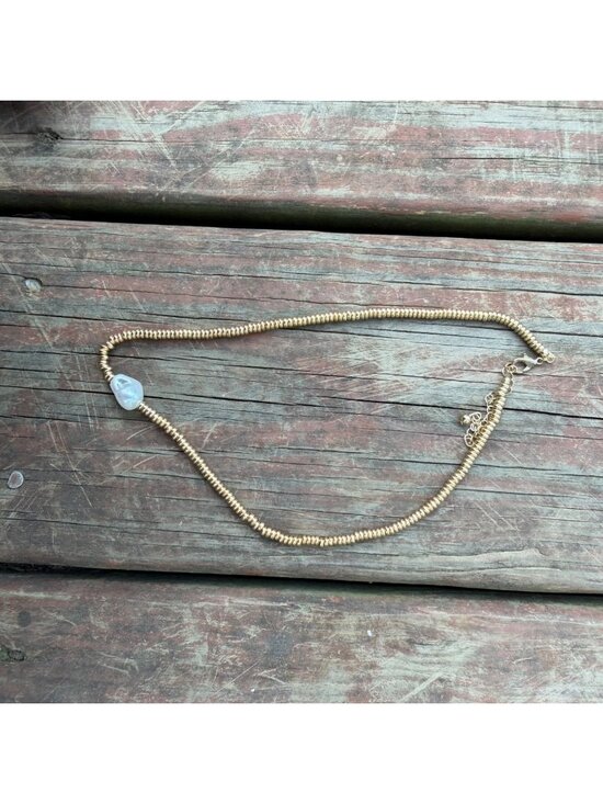 Jewelry - Gold Beaded Necklace With Pearl Accent & Adjustable Chain